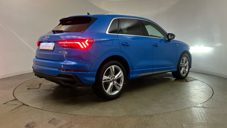 Audi Q3 40 TFSI Quattro S Line 5dr S Tronic Petrol Estate